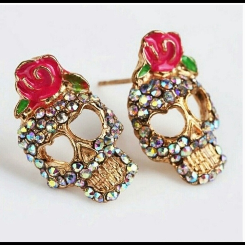 Rose pink  Rhinestone Skull Earrings - Picture 5 of 7